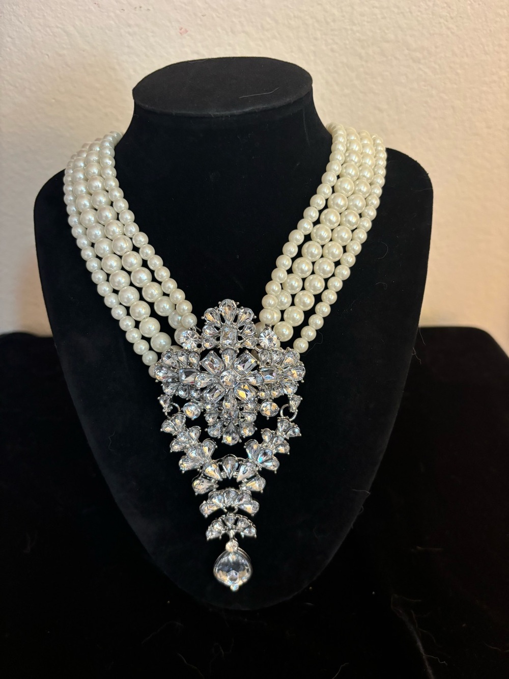 Elegant Creamy White Faux Pearl Multi-Strand Necklace with Crystal Pendant